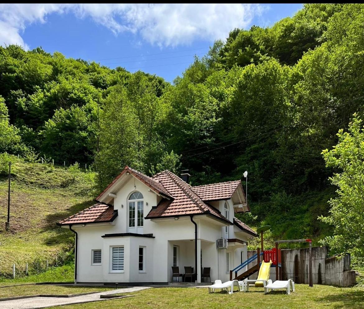 Willa Cobras Plivsko Jezero, Jajce Zewnętrze zdjęcie